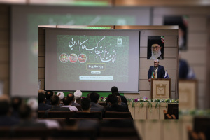 تقابلی بین طب سنتی با علم پزشکی وجود ندارد